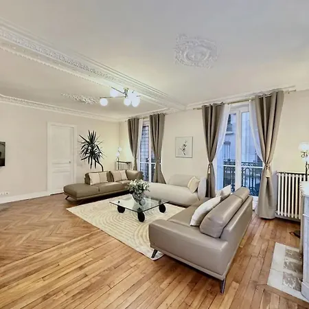 Apartment Elegant Steps From Louvre And Notre-dame Paris